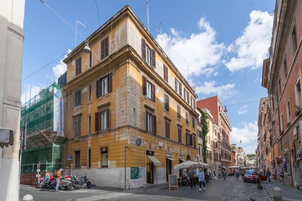 Borgo Pio - Quite And Spacious Apt Рим Экстерьер фото